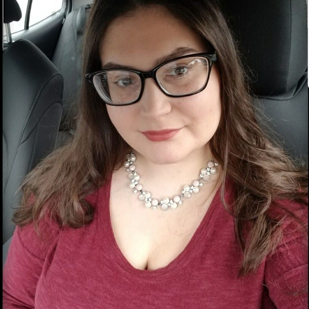 Meet your Posher, Tina